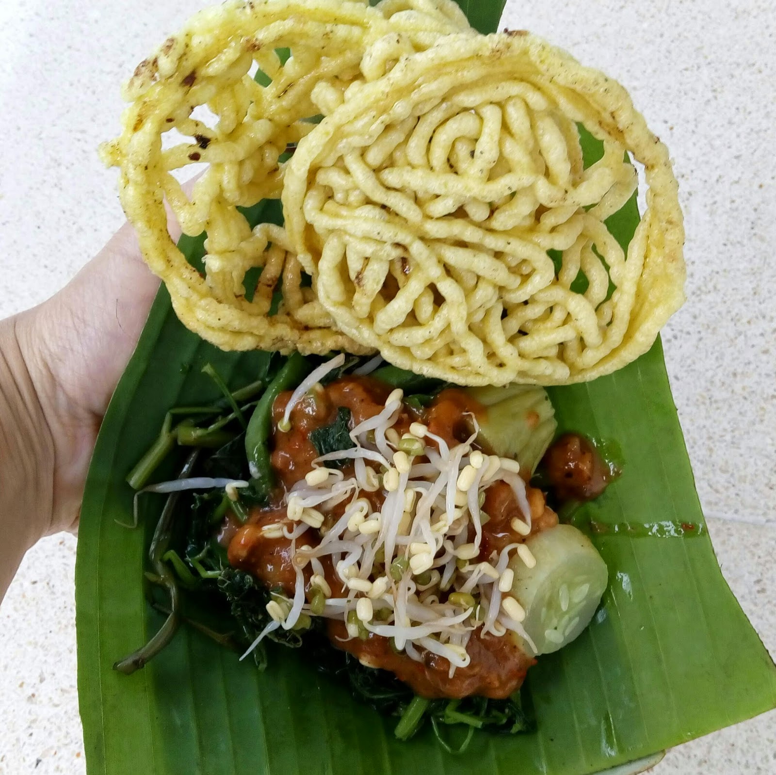 Rujak Teplak Tegal: Kuliner Khas yang Menggugah Selera