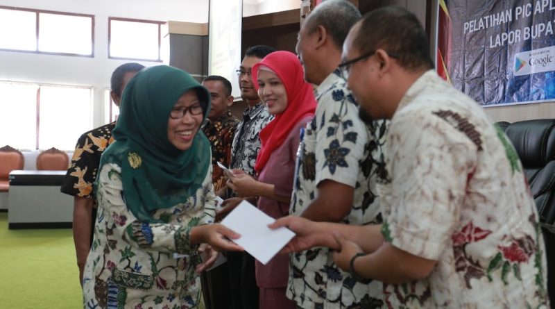 Aplikasi Android Lapor Bupati Tegal Diunduh Ratusan Pengguna