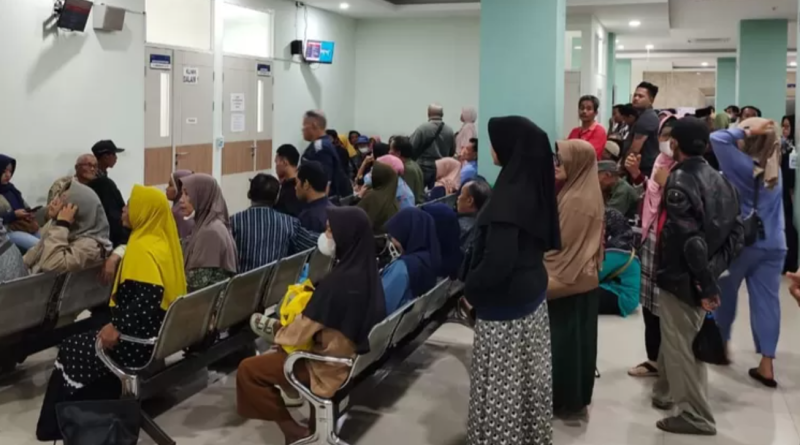 Pasien Membludak, RSUD Dr Soeselo Slawi Kewalahan Tampung Pengunjung Rawat Jalan